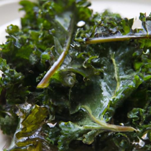 Discover the Secret⁤ to Crispy⁢ Baked kale Chips with Sea Salt
