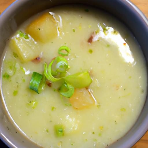 Comfort in a Bowl: Hearty Vegan Potato & Leek Soup Guide