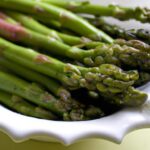 Microwave Magic: Quick Guide to Steaming Perfect Asparagus