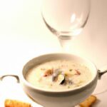 New England Clam Chowder: A Creamy Coastal Classic Recipe
