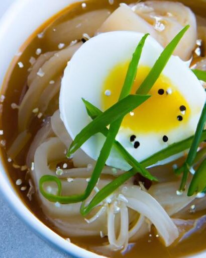 Speedy Ramen Delight: Soft-Boiled Egg Soup in Minutes