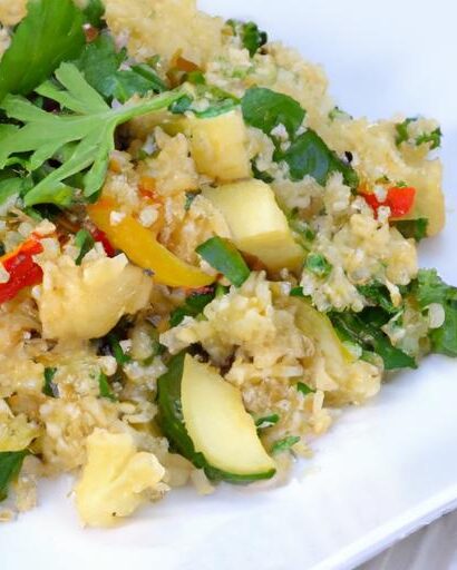 Quick & Flavorful: Microwave Couscous with Fresh Veggies