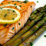 Zesty Grilled Salmon with Lemon and Tender Asparagus Delight