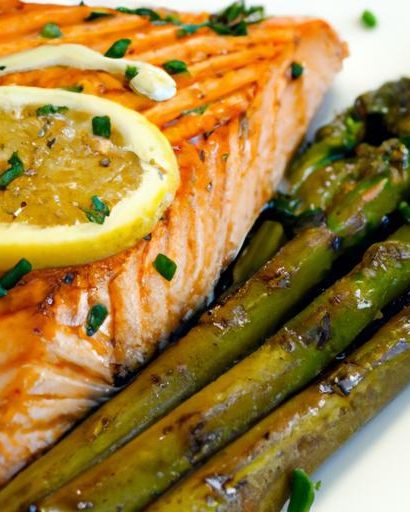 Zesty Grilled Salmon with Lemon and Tender Asparagus Delight