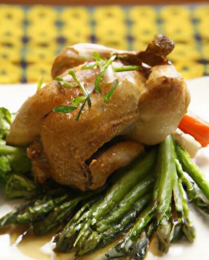 Savor the Flavor: Garlic Herb Roasted Chicken & Veggies