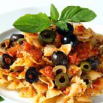 15-Minute Tuna & Olive Pasta Puttanesca: Quick Flavor Burst