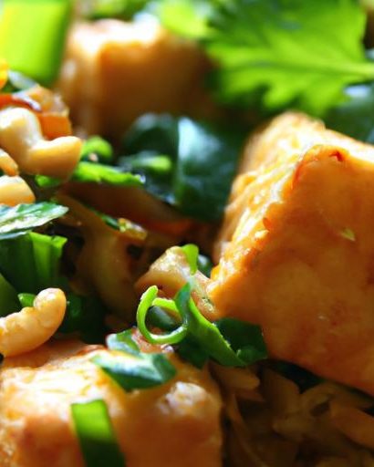 Crispy Tofu Delight: Mastering Vegetarian Pad Thai Flavor
